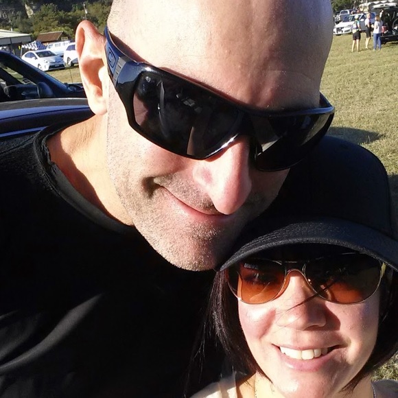 Meet your Posher, Amanda - Picture 1 of 1